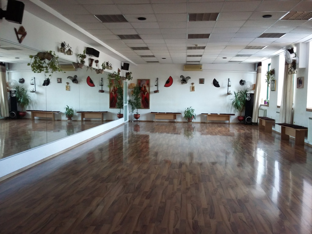 Happy Feet Studio — București