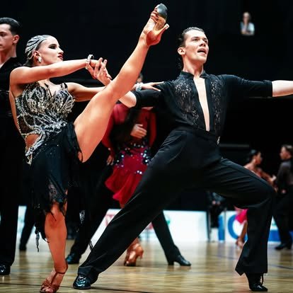 Dum Dance Team — Arad