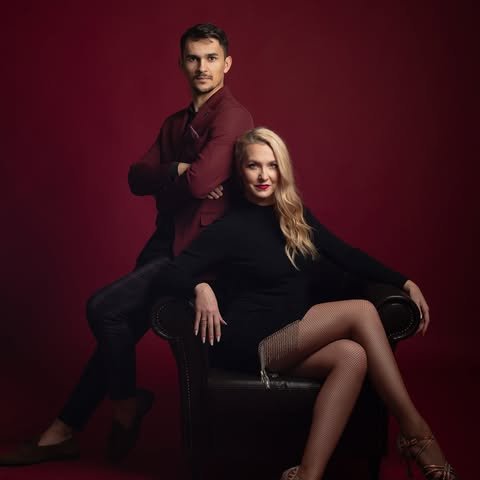 Salsa & Bachata · Intermediari — Brașov