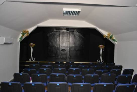 Teatrul Particular Brașov — Brașov